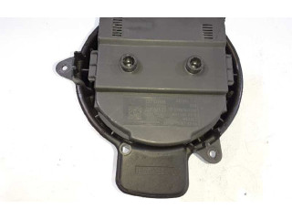 Вентилятор печки    4H1820021C, A622240111   Audi A6 C7