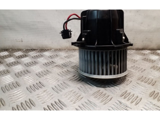 Вентилятор печки    U0854003   Audi Q5 SQ5