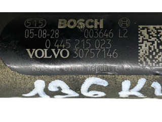 Топливная рампа 0445215023, 30757146   Volvo XC90  