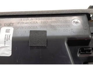 Панель приборов 156294899D Tesla Model S