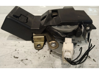 Zámek zadních dveří Mazda 6 2009