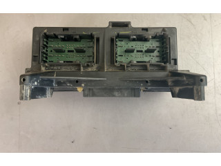 Блок предохранителей 04692114AC, 0001122500 Jeep Commander