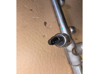 Vstřikovací lišta 06L133317L   Volkswagen Tiguan     