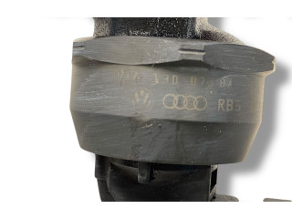 Форсунка 0414720216, 038130073ba    Audi A6 S6 C5 4B  AVF 