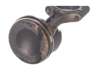 Шатун 06H198401D Volkswagen Golf VII