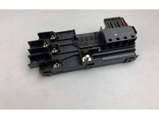 Блок предохранителей 2115452601 Mercedes-Benz R W251