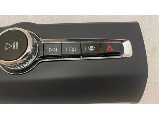 Мультимедийный контроллер