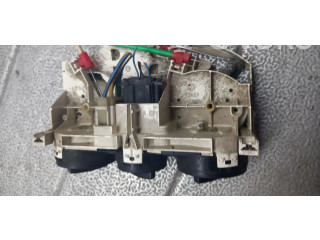 Блок управления климат-контролем Skoda Octavia Mk1 (1U)