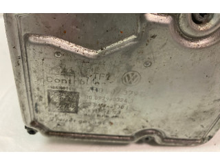 Jednotka ABS 7P0907379G, 7P0614517G   Volkswagen Touareg II 2011