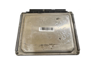 Блок управления двигателя 03P906021F, 03P906021AQ Skoda Fabia Mk2 (5J)