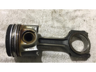 Píst ATE00, RFGK206205BA   Ford Transit  pro naftový motor 2.0  