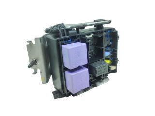 Блок предохранителей  8200003634, 8200003634   Renault Clio III    