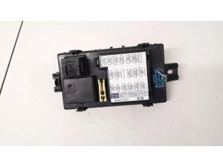 Блок предохранителей 8260097201, 82600-97201 Daihatsu Sirion