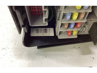 Pojistková skříňka 30728133, 28042008134932 Volvo XC90 2009