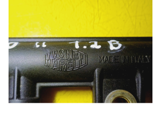 Vstřikovací lišta 3219018301 Fiat Punto (188)