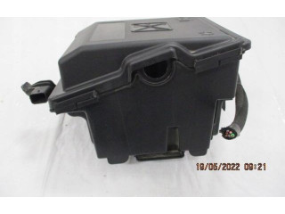 Pojistková skříňka Peugeot 5008 II 2016