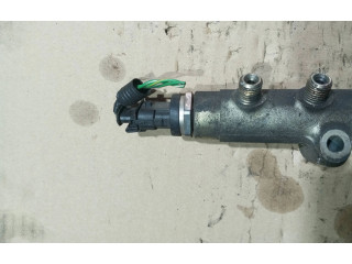 Топливная рампа 30757146, 002727   Volvo V70  