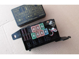 Блок предохранителей Mitsubishi Pajero Sport I