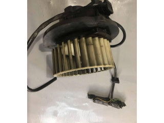 Вентилятор печки       Mercedes-Benz 200 300 W123