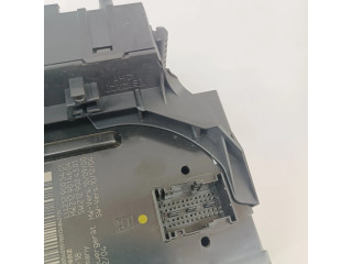 Pojistková skříňka 2129005401, 2129014604 Mercedes-Benz E A207 2011