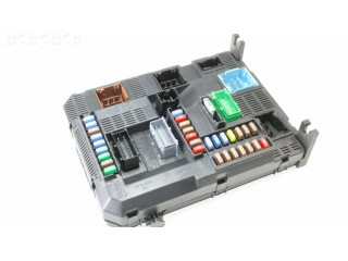 Блок предохранителей