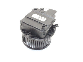 Вентилятор печки 4M2820021 Audi Q5 SQ5