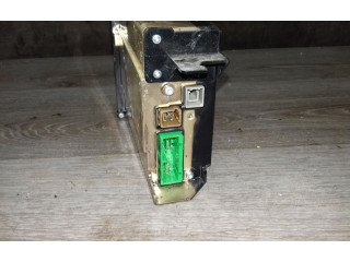 Tālruņa vadības bloks