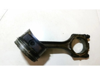 Píst Audi A8 S8 D2 4D pro benzínový motor 4.2