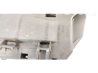 Ящик предохранителей (комплект) 9494210, 9494210   Volvo V70      