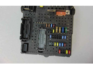 Блок предохранителей 30728512, 30728512    Volvo XC90   