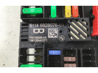 Блок предохранителей 6828076 BMW X3 G01