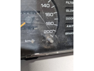 Přístrojová deska Nissan Sunny 1993