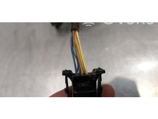 Зеркало электрическое        Skoda Fabia Mk3 (NJ)  2015 - 2021 года   