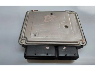 Řídící jednotka 03G906021AQ Volkswagen Caddy