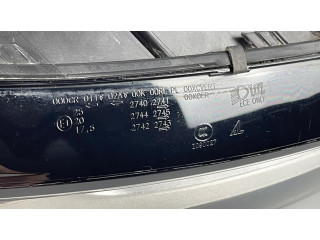 Передняя фара