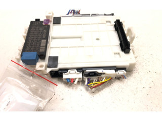 Pojistková skříňka Řídící jednotka BSM 2153R00 Suzuki Ignis 2016