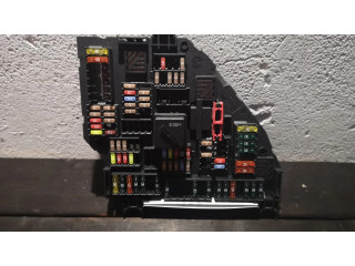 Блок предохранителей 923442301, 217033452   BMW 5 F10 F11    
