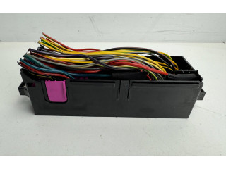 Блок предохранителей 5J0937615C   Skoda Fabia Mk2 (5J)    