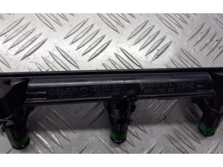 Топливная рампа 03E133320A Skoda Fabia Mk1 (6Y)