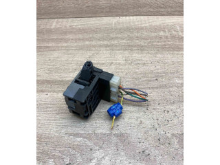 Řídící jednotka 7700826606, 61570012   Renault 19 1988