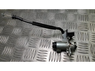 Замок задней крышки (наружный)