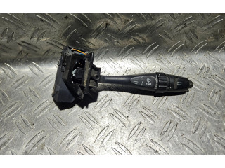 Ручка стеклоочистителей Mitsubishi Carisma