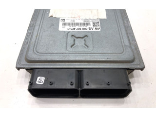 Блок управления двигателем Блок управления 06K907425C Volkswagen Jetta VI