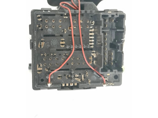 Ручка стеклоочистителей 681727472R Dacia Dokker