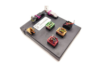 Блок комфорта 8K0907063P, F005V00851 Audi Q5 SQ5