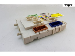 Блок предохранителей 2227208, GV6T14A073EF Ford Transit - Tourneo Connect