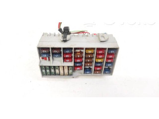 Блок предохранителей  8637669   Volvo XC90    