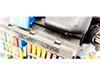   Pojistková skříňka 9568205480   Citroen Berlingo 2000