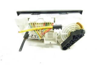 Блок управления климат-контролем 13215936, 13215936 Opel Meriva A