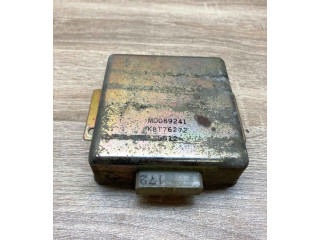 Блок комфорта MD089241, K8T76272 Mitsubishi Space Wagon